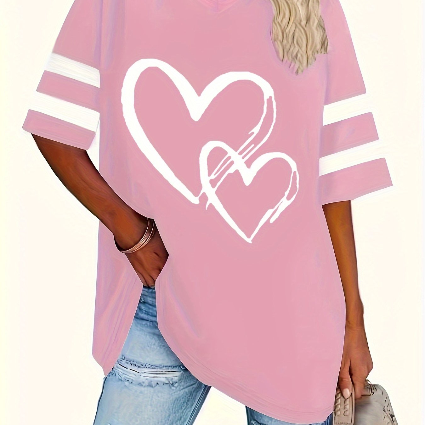Plus-size heart-print V-neck tee with casual style and slight stretch.