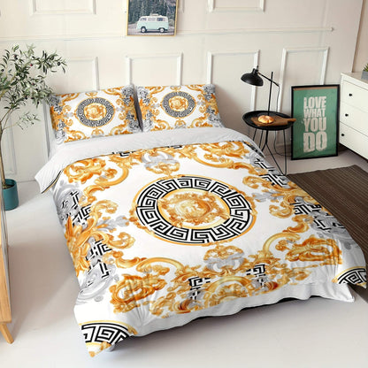 Platinum Chevron Quilt Cover