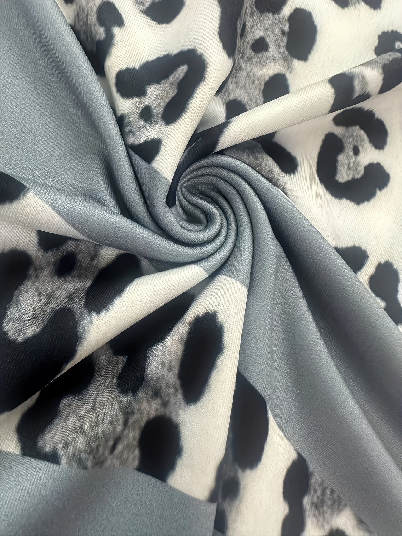 Womens Leopard Print Stripe Top Shorts Set