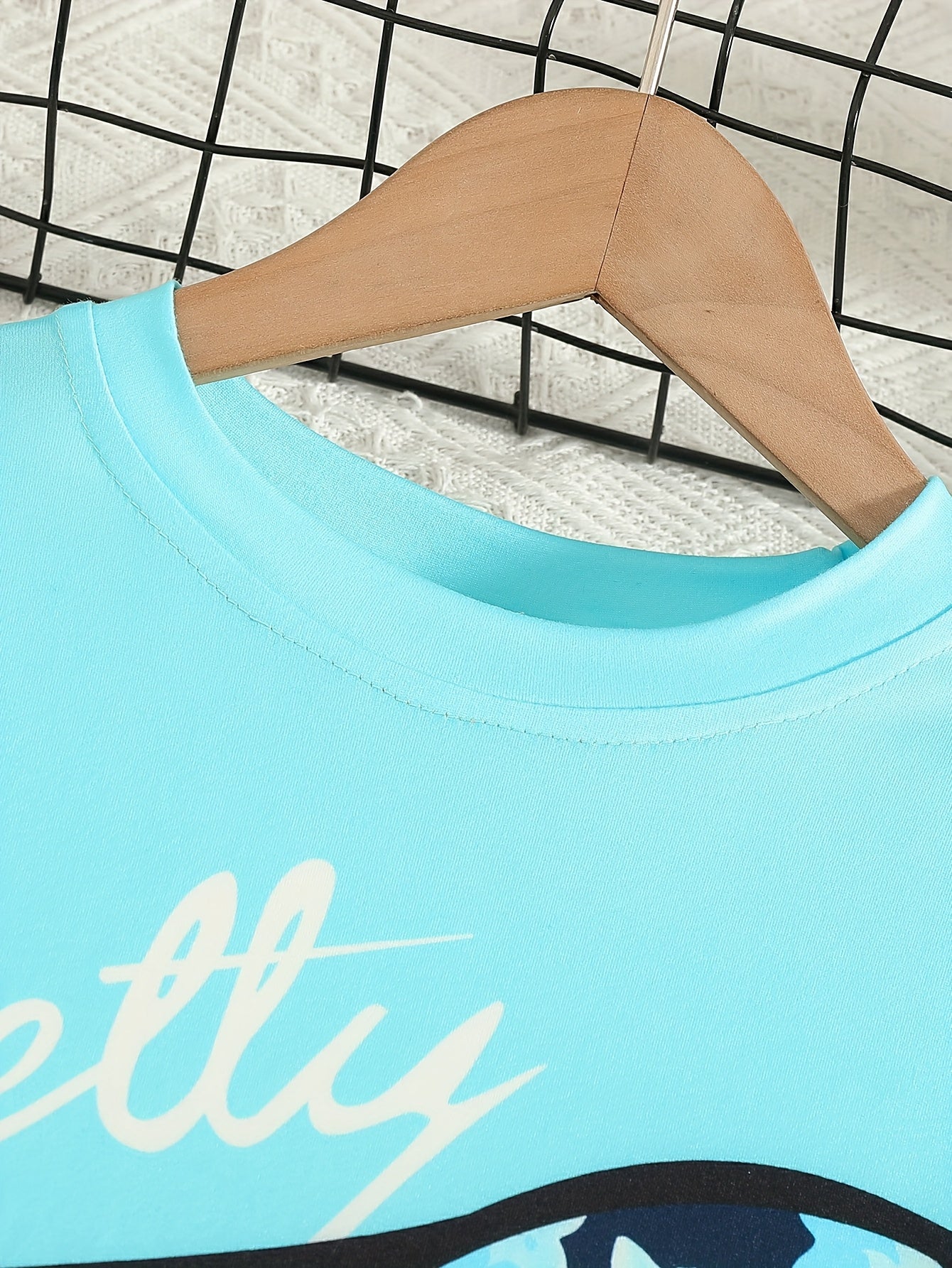 2 pcs Girls Party Outfit - Graphic Tee & Floral Leggings