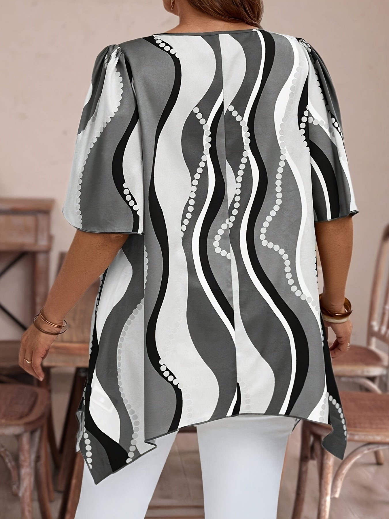 Women Black and White Abstract Print Top - Casualwear