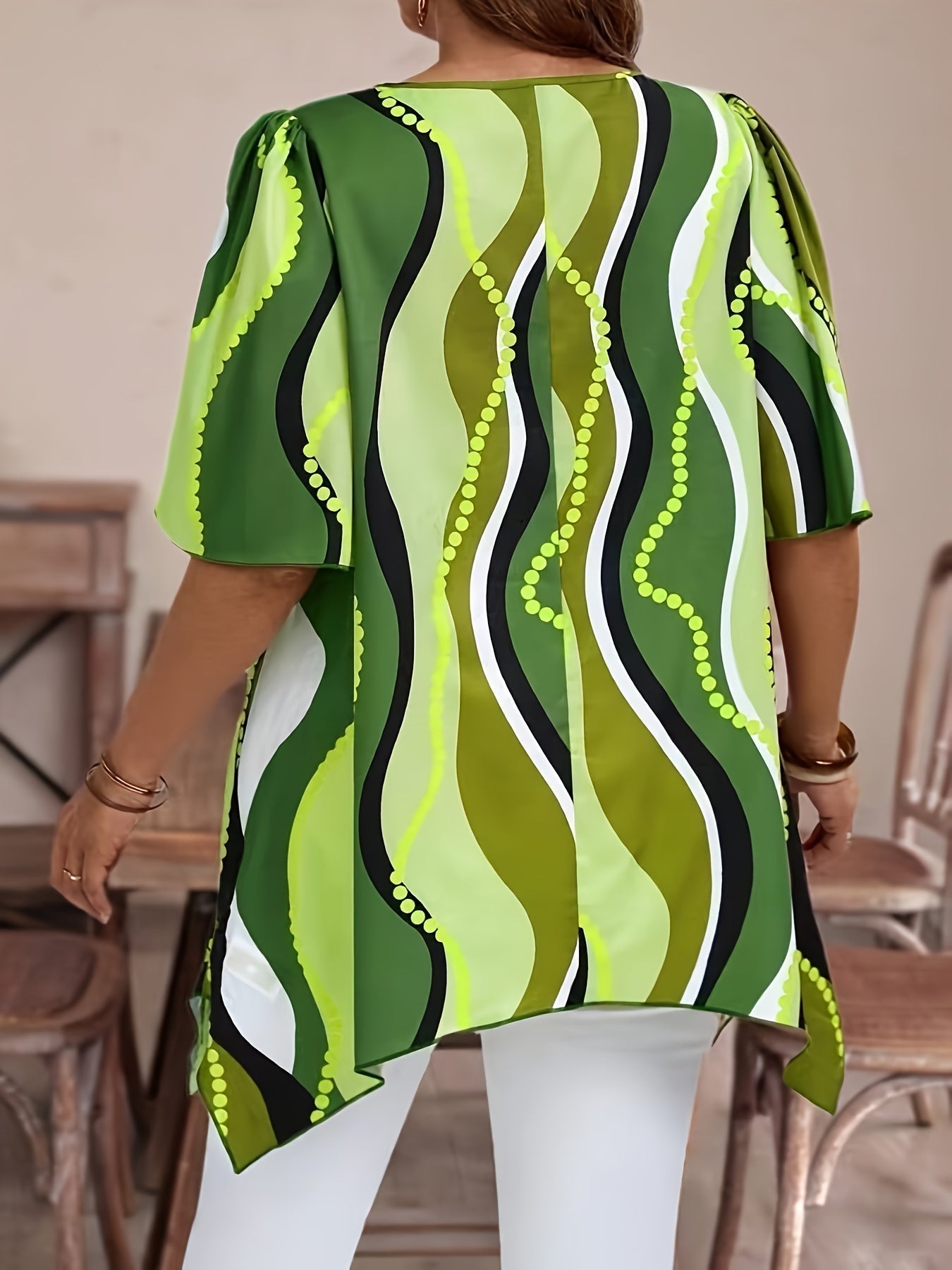 Women Black and White Abstract Print Top - Casualwear