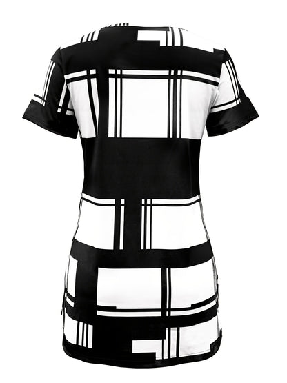 New Summer Elegant Women T-shirt with Black Plaid Print