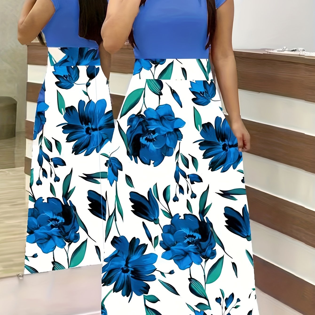 Floral Print Crew Neck Dress