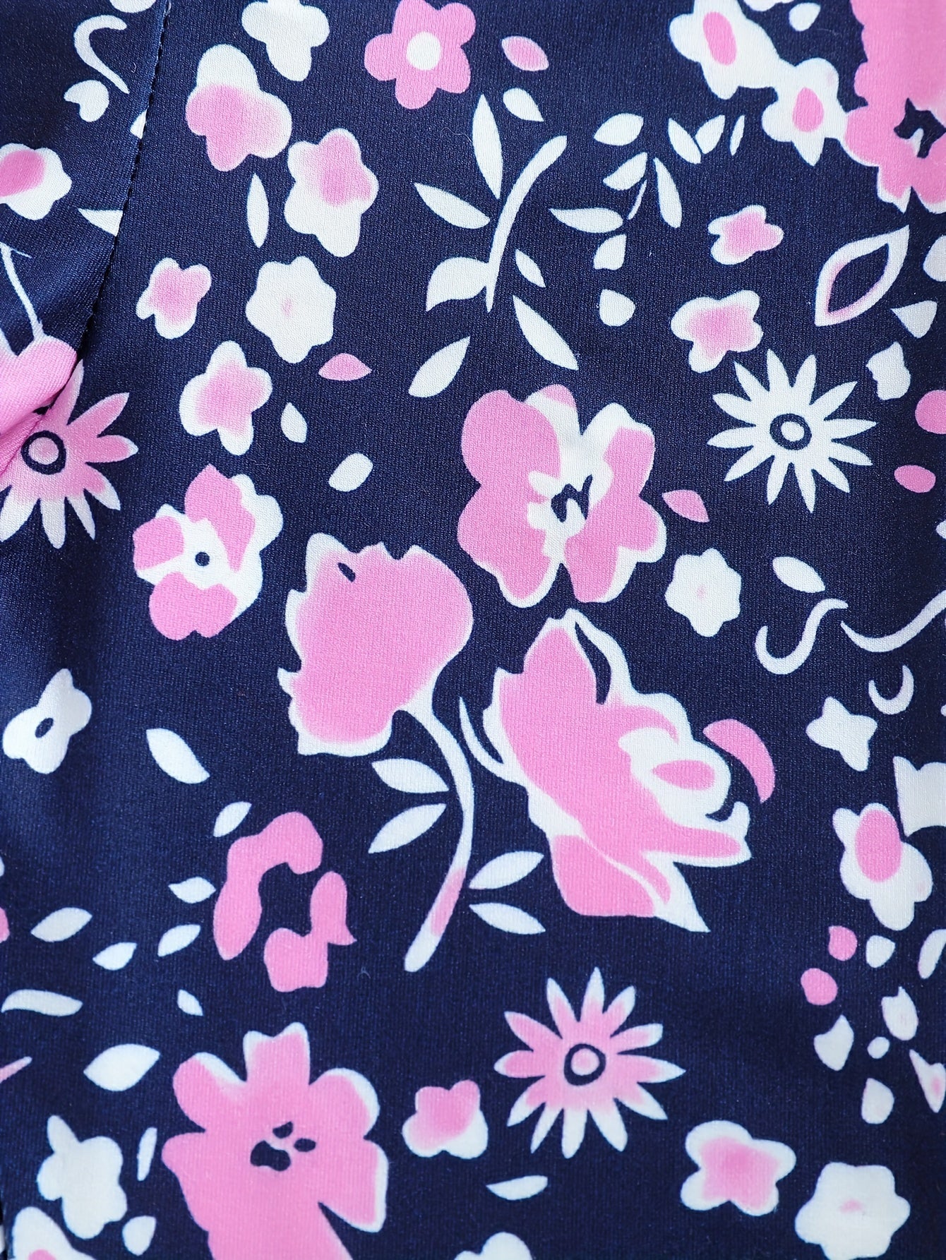 2 pcs Girls Party Outfit - Graphic Tee & Floral Leggings