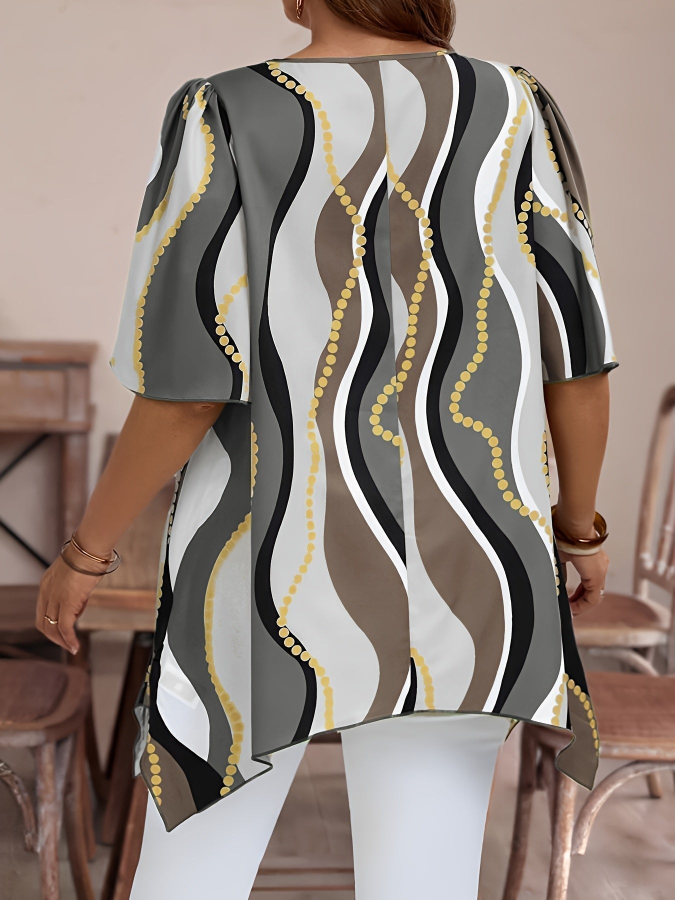 Women Black and White Abstract Print Top - Casualwear