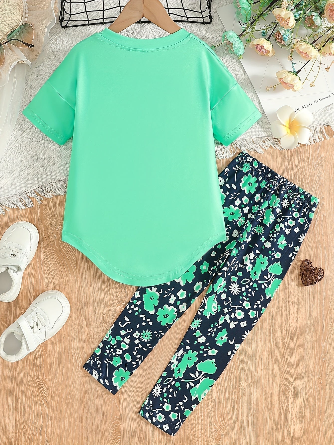 2 pcs Girls Party Outfit - Graphic Tee & Floral Leggings