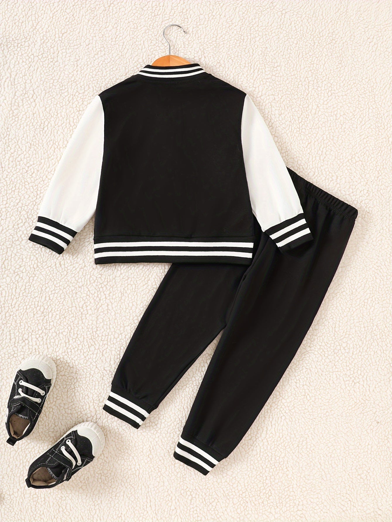 Boys 2 pcs Knit Baseball Suit - Stylish Fall/Winter Wear