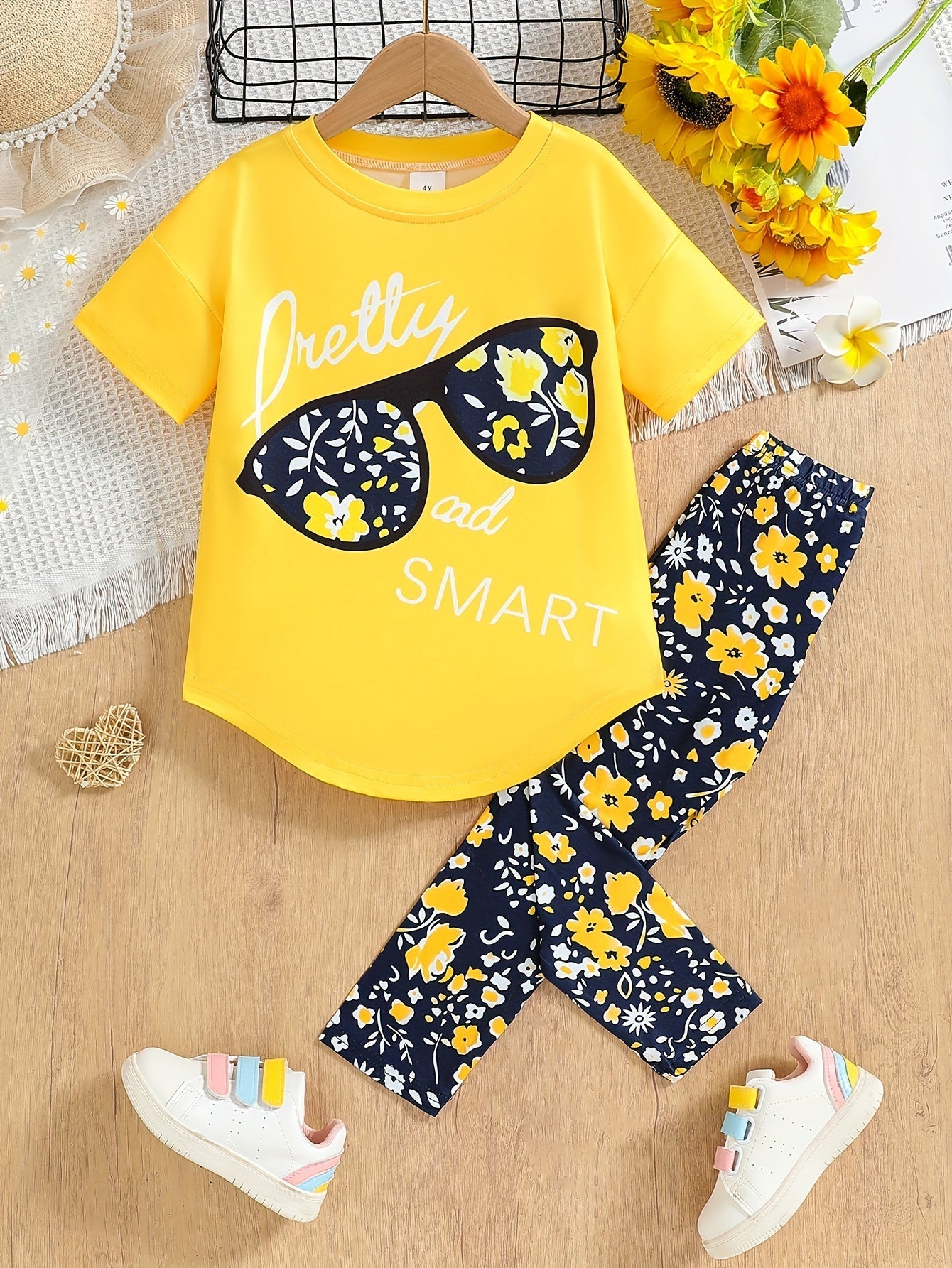 2 pcs Girls Party Outfit - Graphic Tee & Floral Leggings