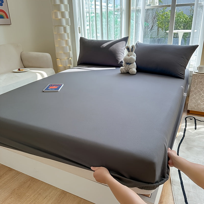 1pc A new Light Beige-friendly soft and comfortable fitted sheet suitable for bedroom mattress protection cover