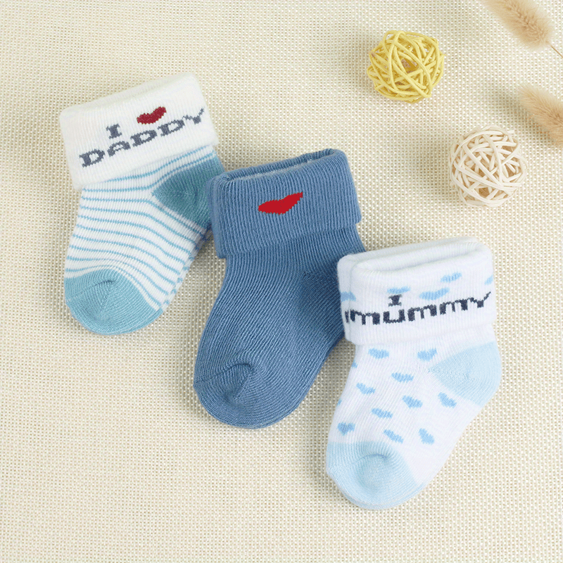 3 pairs of socks for boys aged 0-3 months