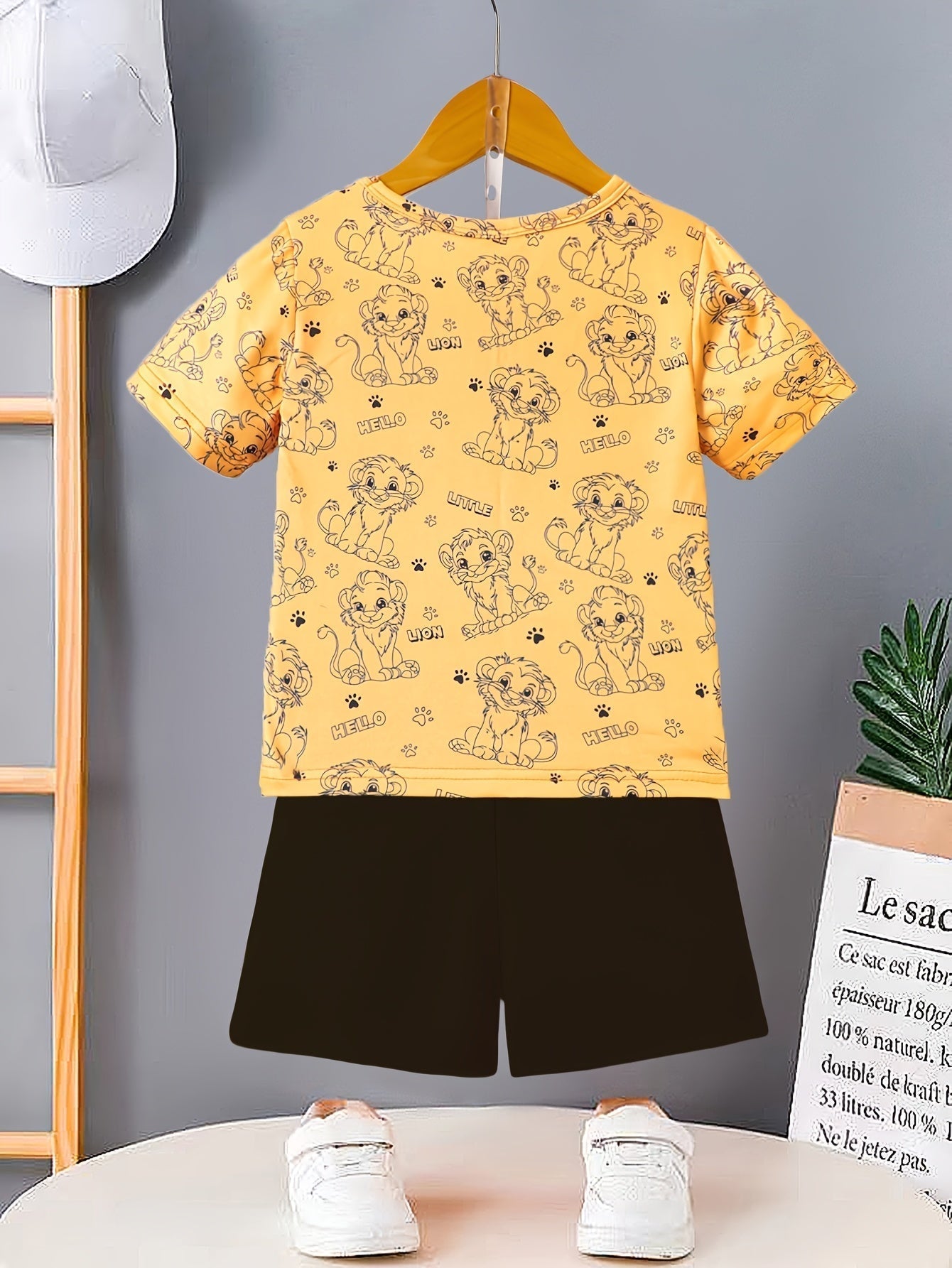 Boys Little Lion Print T-Shirt and Shorts Set